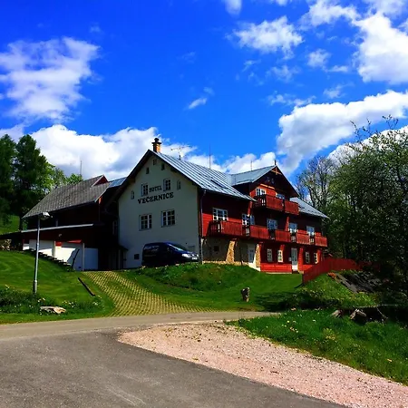 Hotel Vecernice