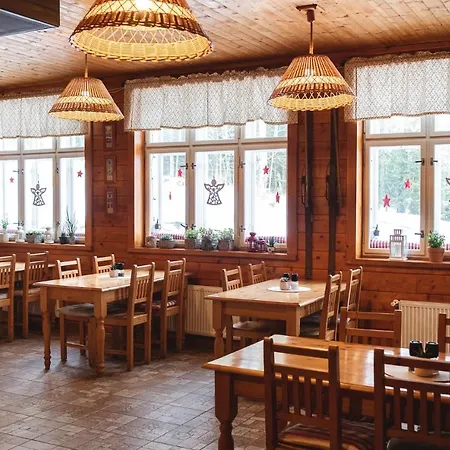 Hotel Večernice 3*
