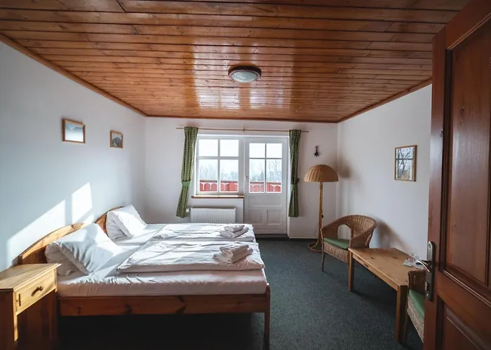 Vecernice Hotel 3*