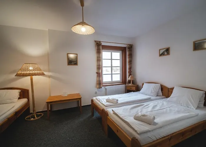 Hotel Vecernice 3*